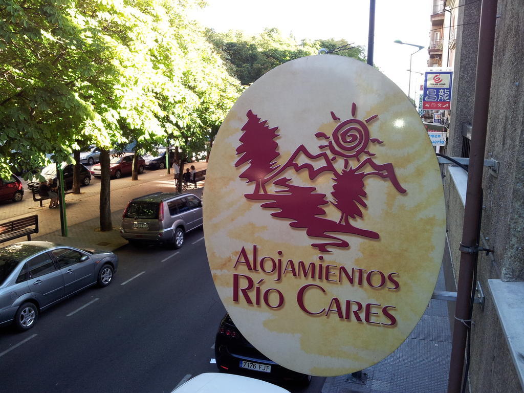 Alojamientos Rio Cares Леон Экстерьер фото