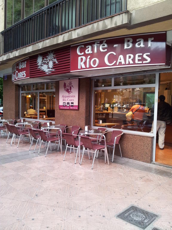 Alojamientos Rio Cares Леон Экстерьер фото